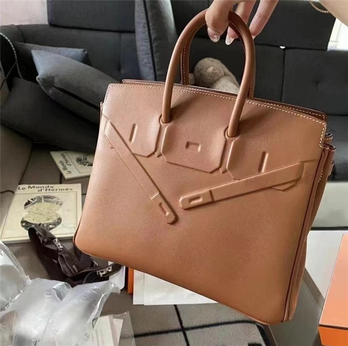 HERMES에르메스 SHADOW 버킨백 25cm 스위프트